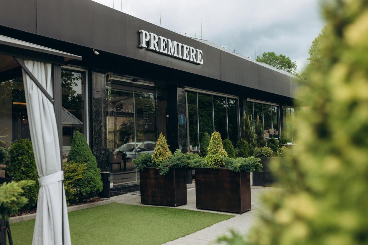 Premiere Hotel Chust Exteriér fotografie